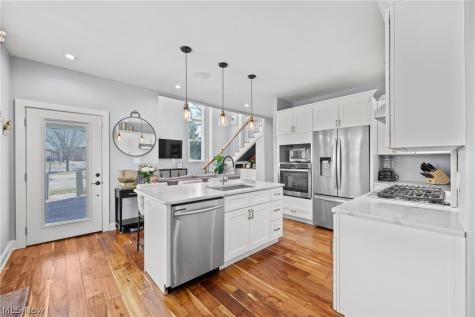 4902 Tillman Avenue Cleveland OH 44102