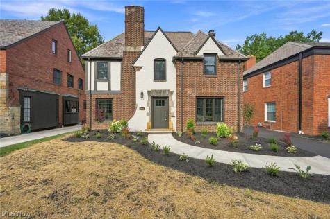 2606 Edgerton Road University Heights OH 44118