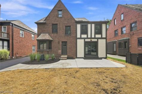 2606 Edgerton Road University Heights OH 44118