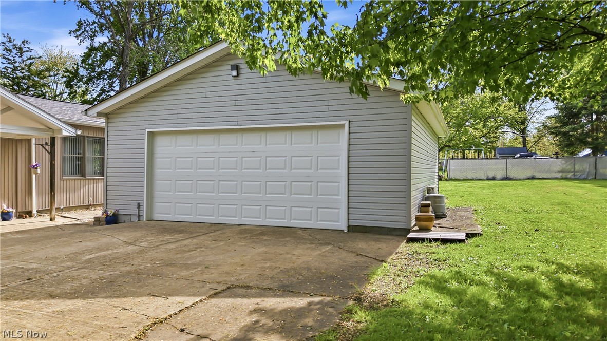 3635 Homewood Avenue Hubbard OH 44425