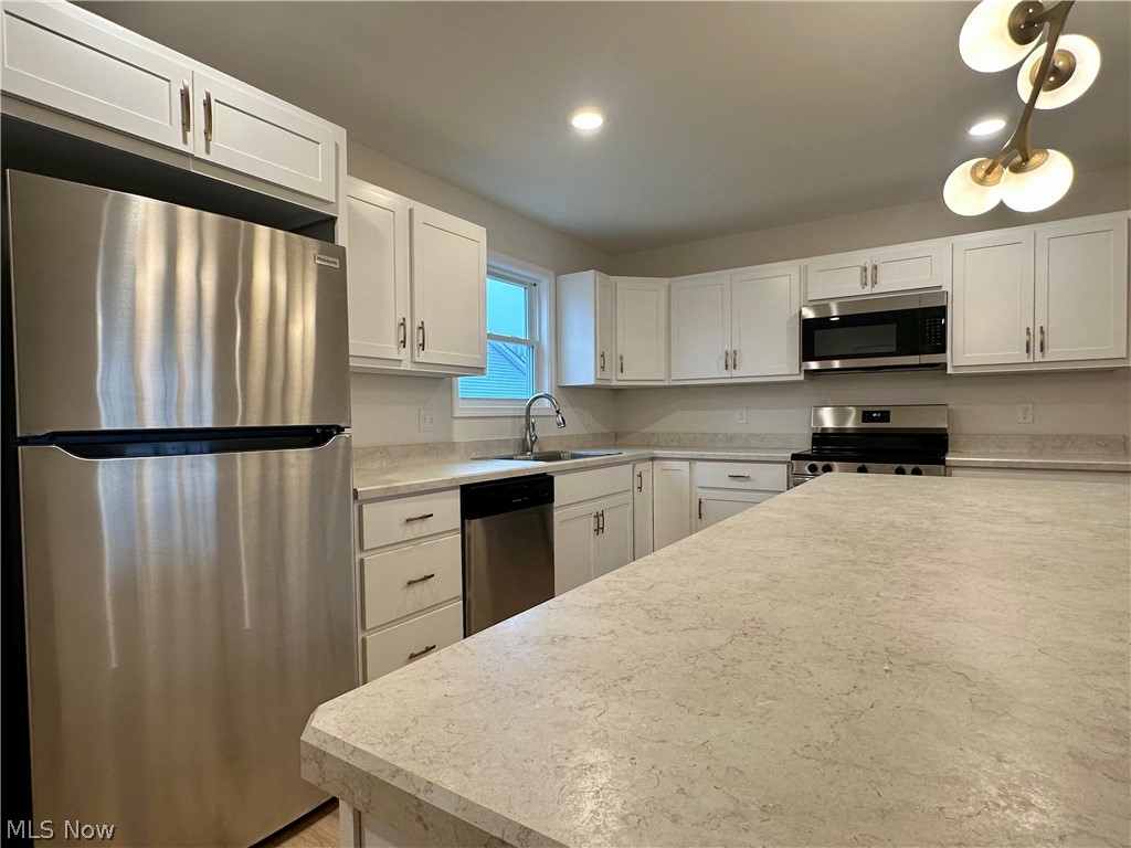 1581 Drexel Avenue NW Warren OH 44485