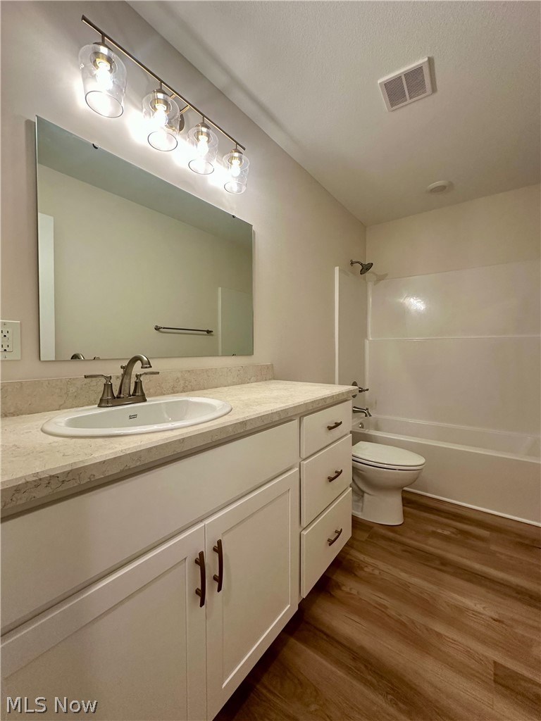 1581 Drexel Avenue NW Warren OH 44485