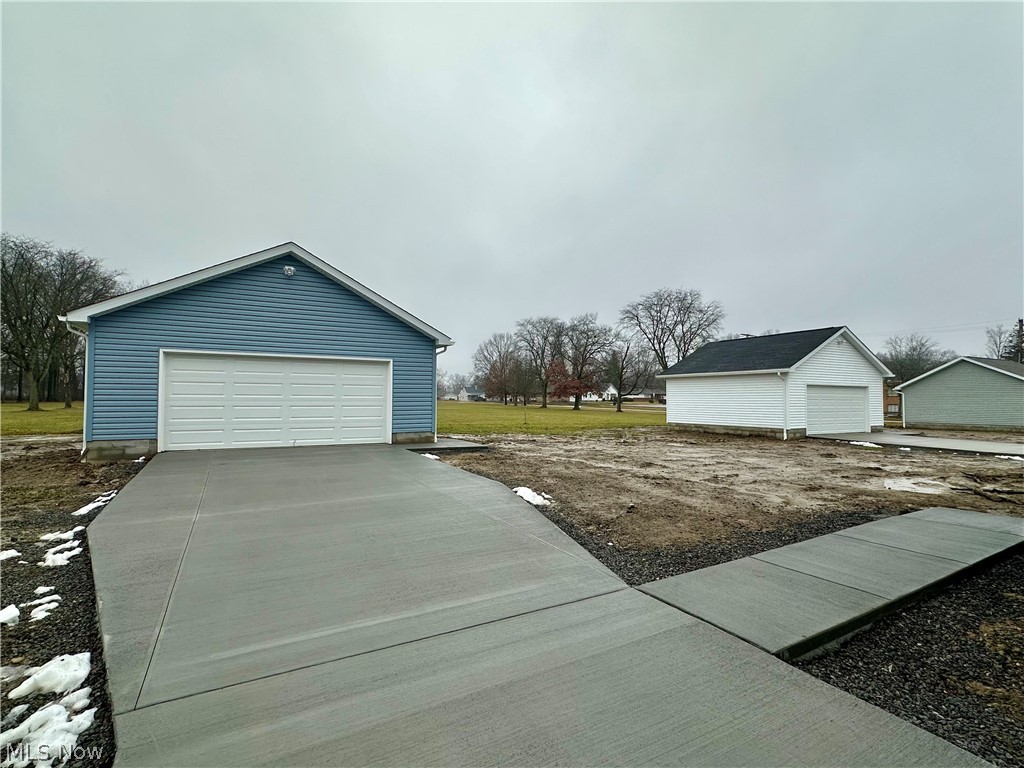 1581 Drexel Avenue NW Warren OH 44485