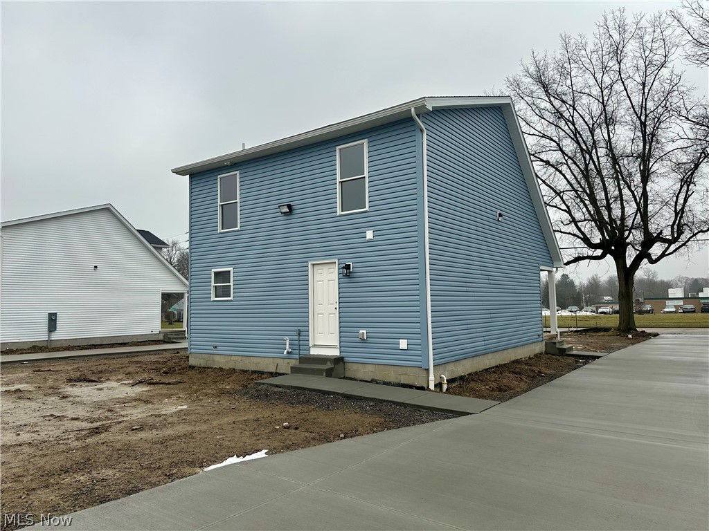 1581 Drexel Avenue NW Warren OH 44485