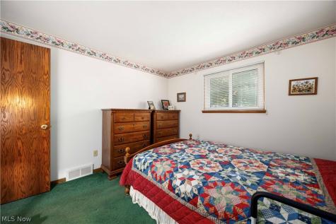 6012 Cornell Avenue North Ridgeville OH 44039