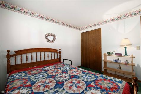 6012 Cornell Avenue North Ridgeville OH 44039