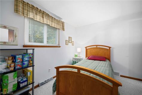 6012 Cornell Avenue North Ridgeville OH 44039