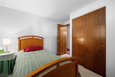 6012 Cornell Avenue North Ridgeville OH 44039