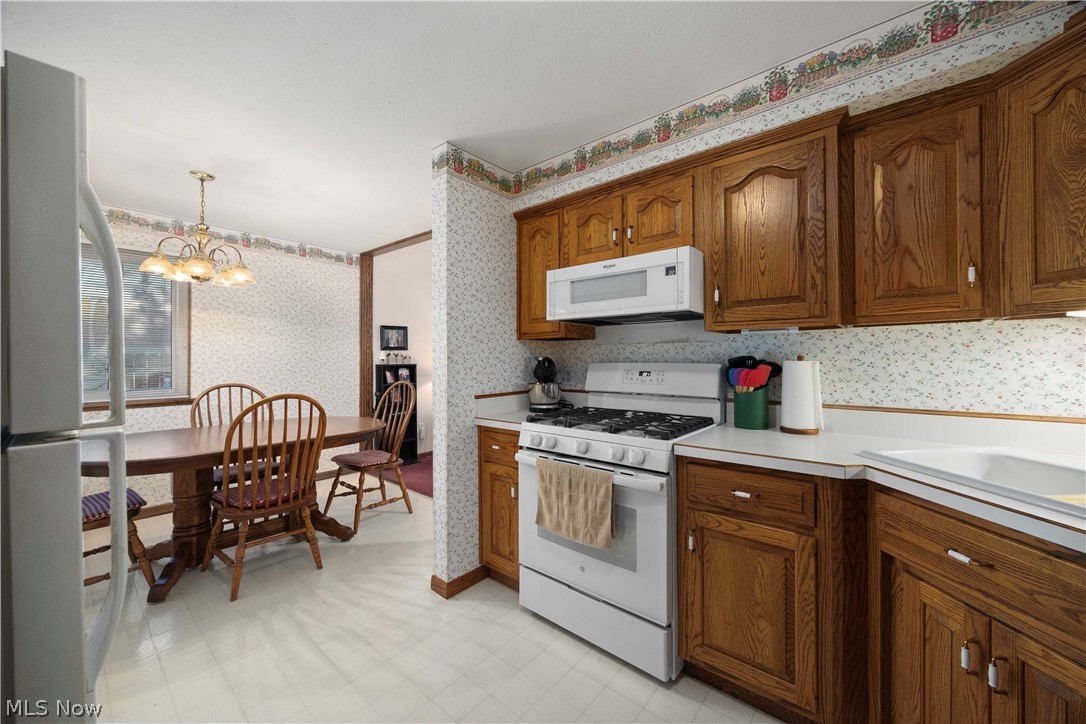 6012 Cornell Avenue North Ridgeville OH 44039