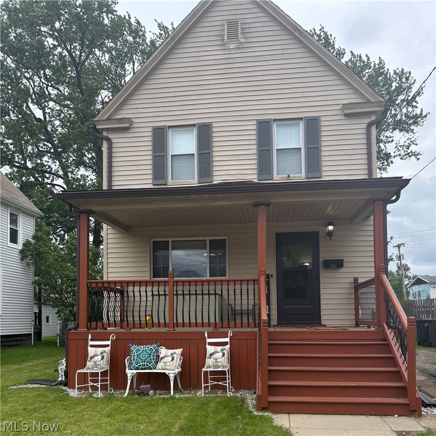 716 Foster Avenue Elyria OH 44035