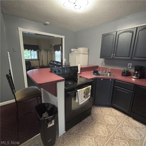 716 Foster Avenue Elyria OH 44035