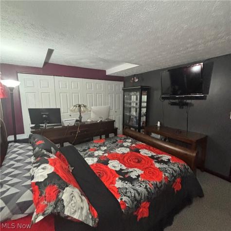716 Foster Avenue Elyria OH 44035