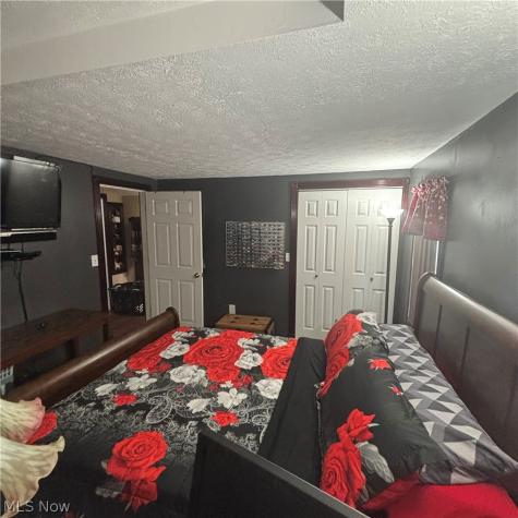 716 Foster Avenue Elyria OH 44035