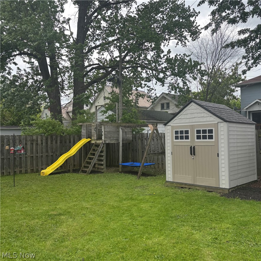 716 Foster Avenue Elyria OH 44035