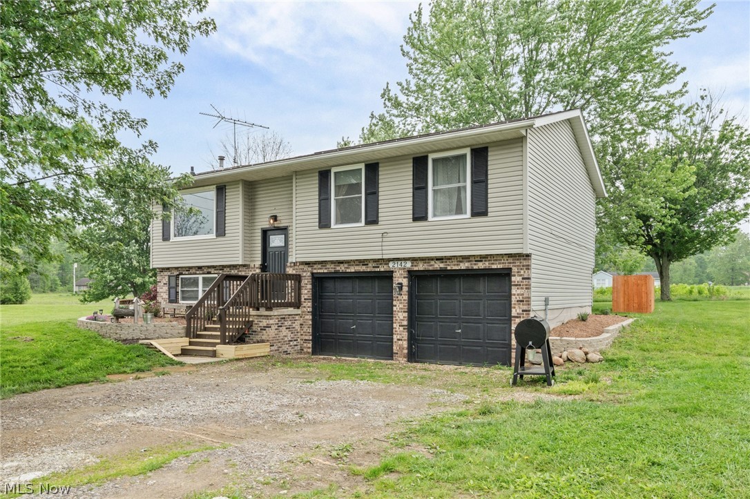 2142 Tarragon Drive West Salem OH 44287