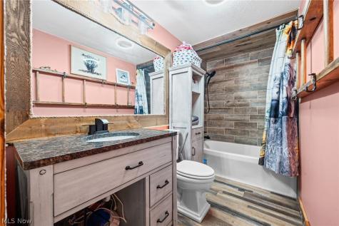 2142 Tarragon Drive West Salem OH 44287