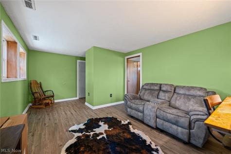 2142 Tarragon Drive West Salem OH 44287