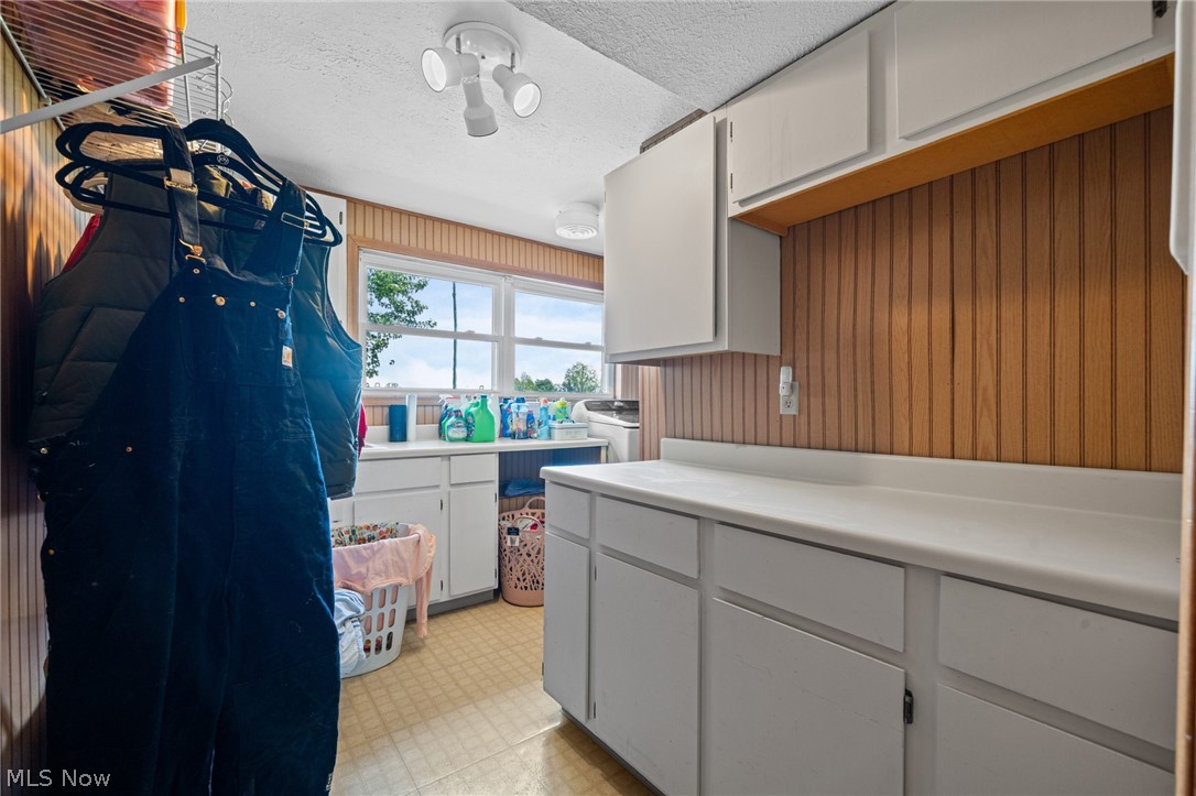2142 Tarragon Drive West Salem OH 44287