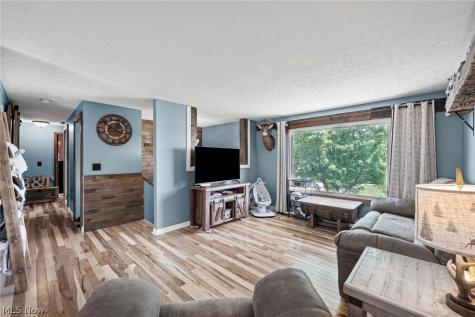 2142 Tarragon Drive West Salem OH 44287