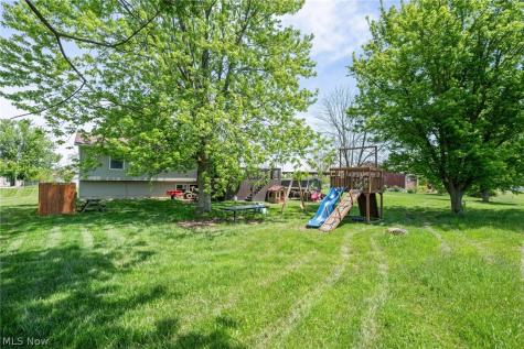 2142 Tarragon Drive West Salem OH 44287