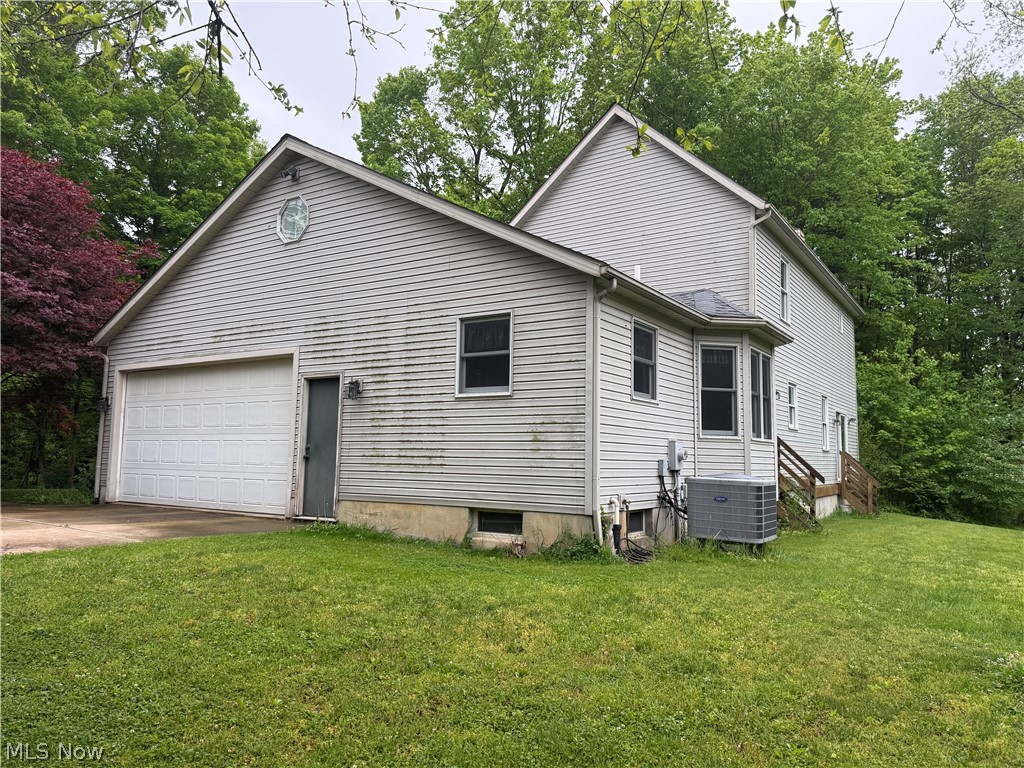 11165 Peck Road Mantua OH 44255