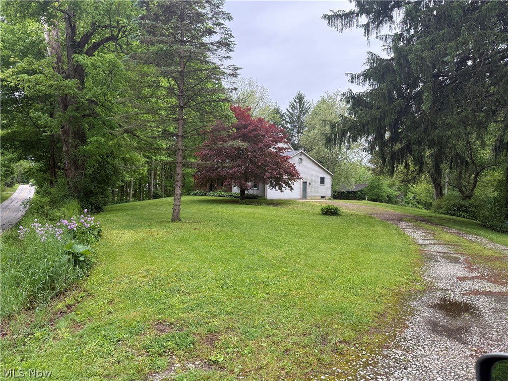 11165 Peck Road Mantua OH 44255