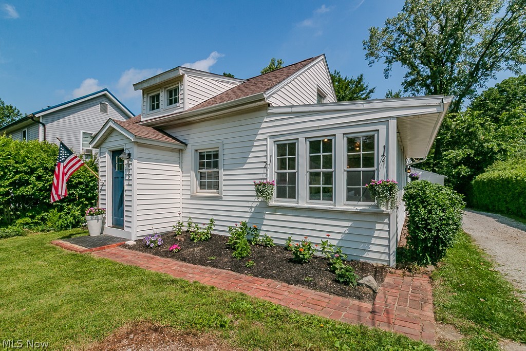 8051 Charlesderry Road Kirtland OH 44094