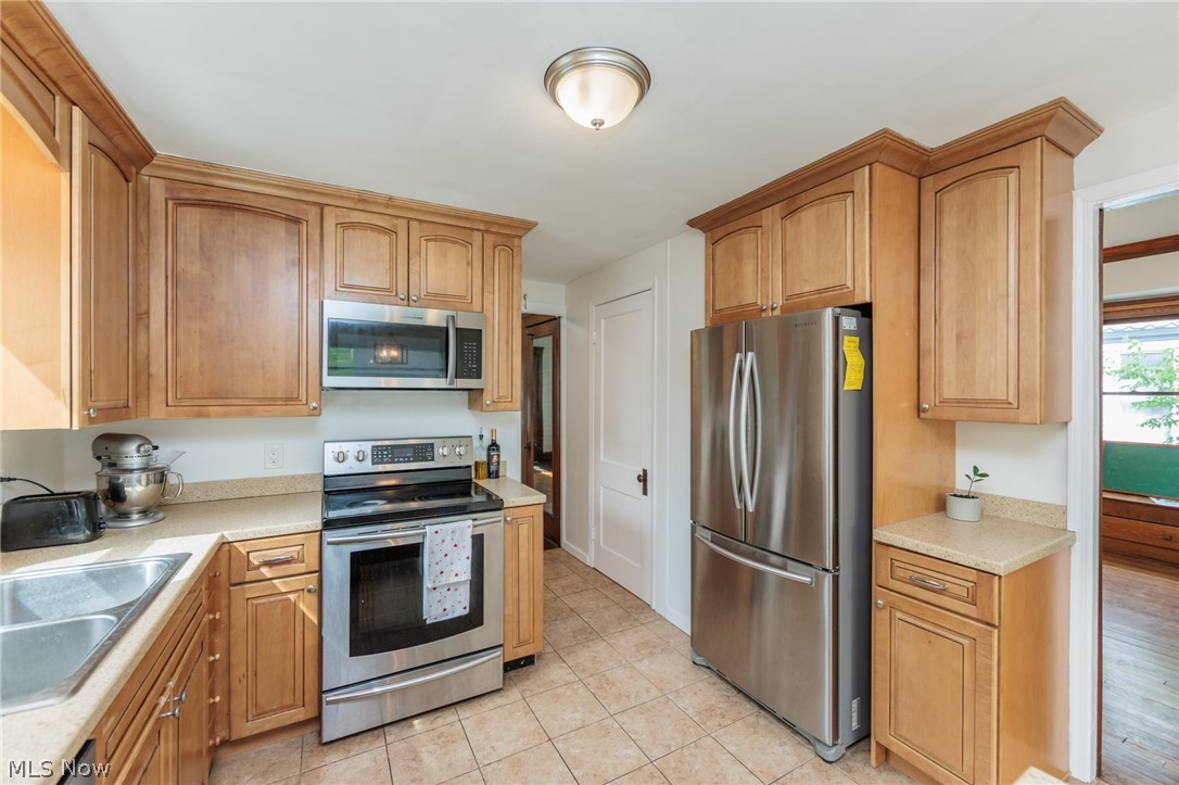 142 E Bridge Street Berea OH 44017