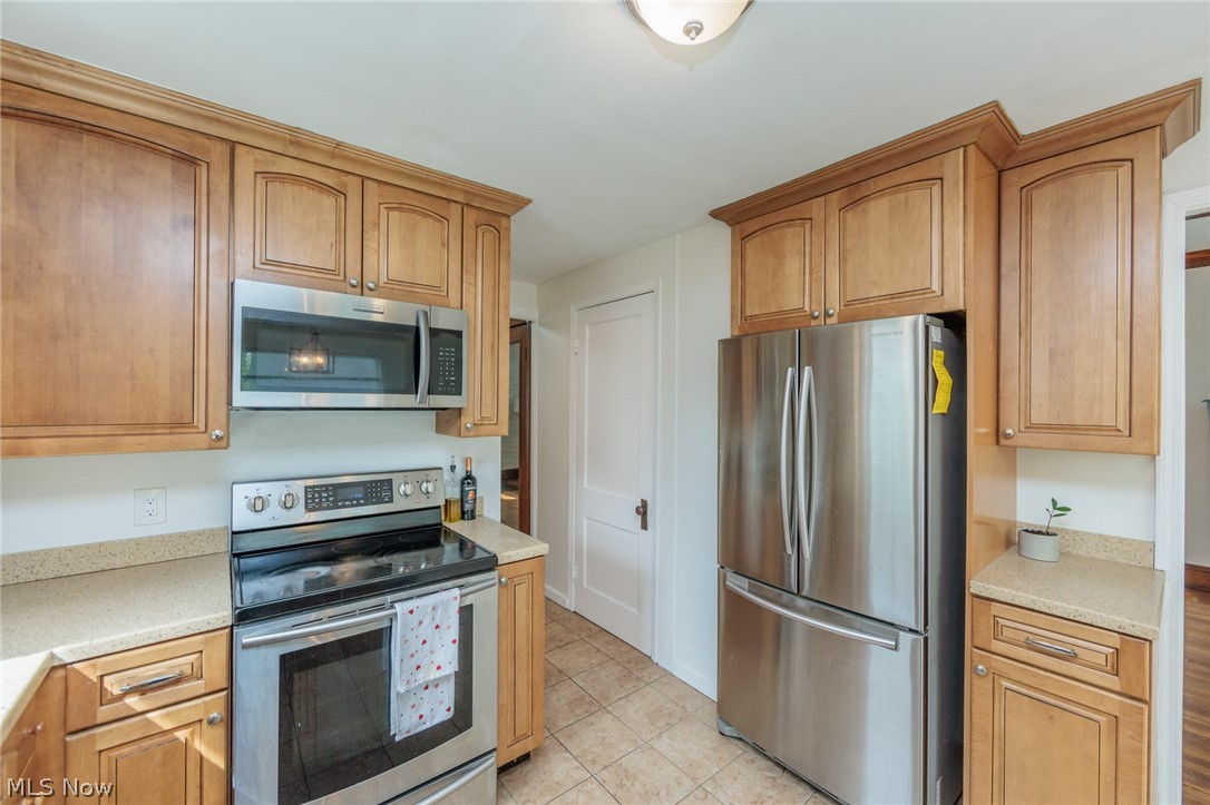 142 E Bridge Street Berea OH 44017