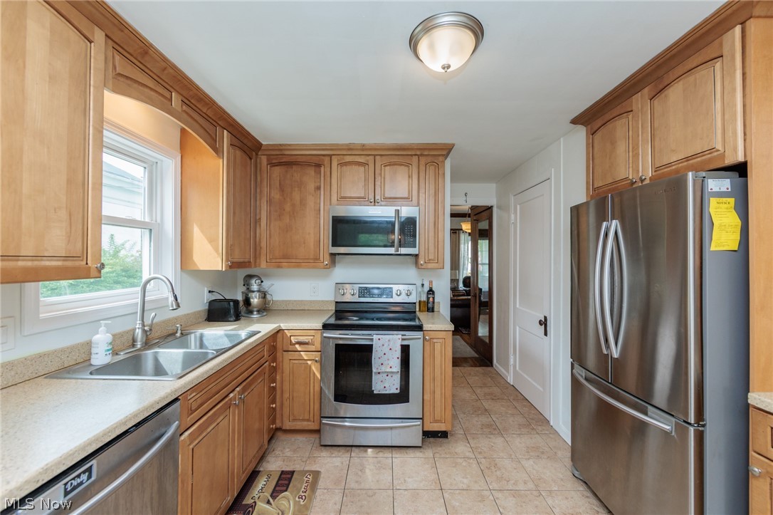 142 E Bridge Street Berea OH 44017
