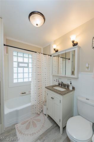142 E Bridge Street Berea OH 44017