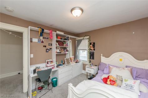 142 E Bridge Street Berea OH 44017