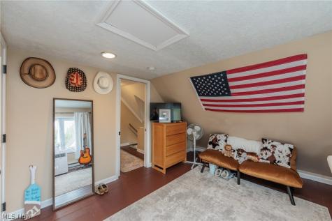 142 E Bridge Street Berea OH 44017