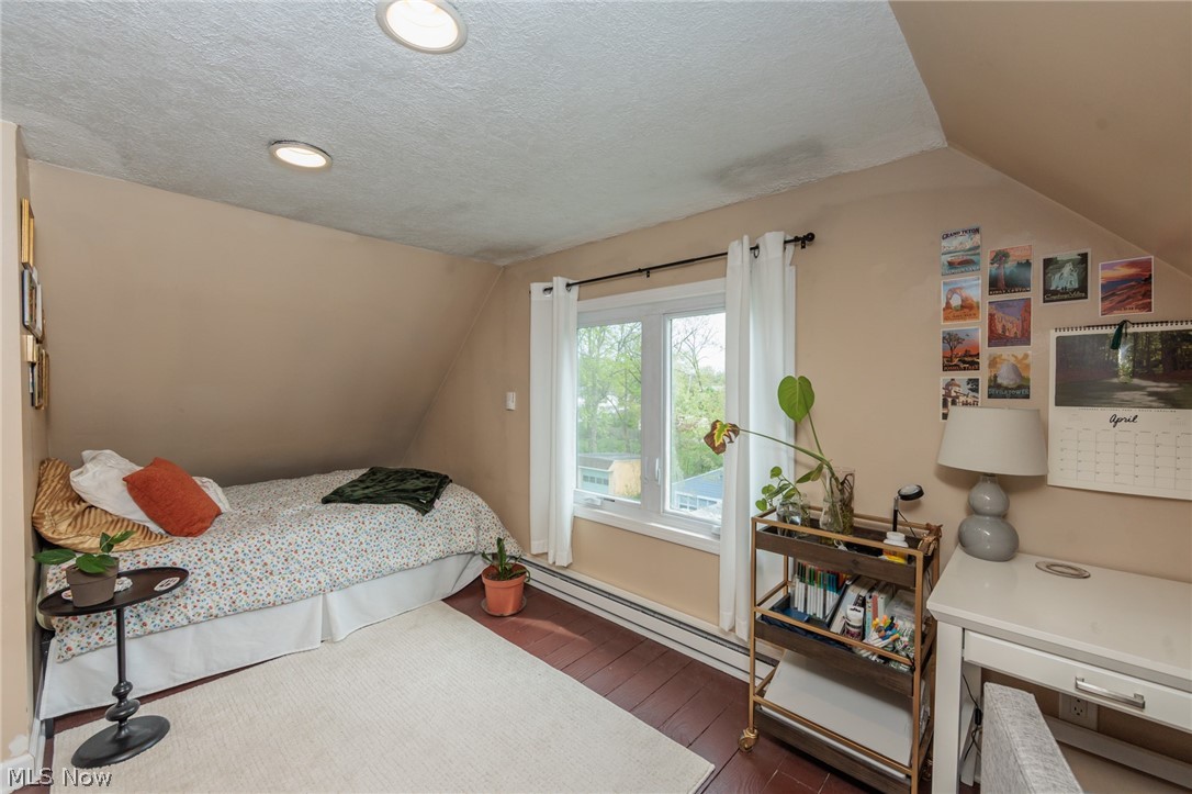 142 E Bridge Street Berea OH 44017