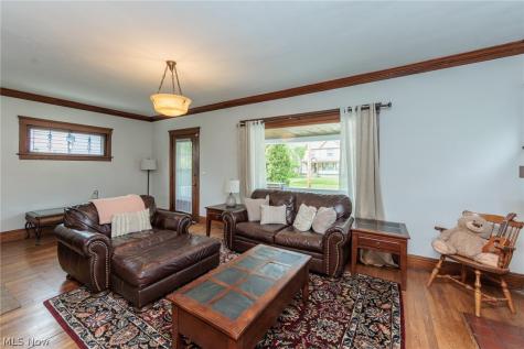 142 E Bridge Street Berea OH 44017