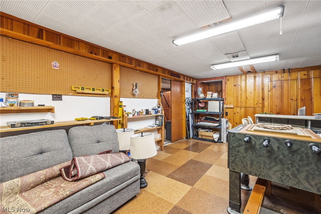 887 Arlington Avenue Mansfield OH 44903