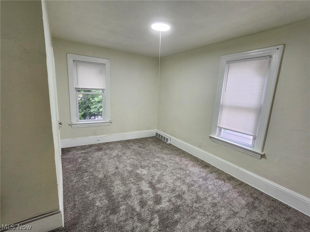 2288 E 95th Street Cleveland OH 44106