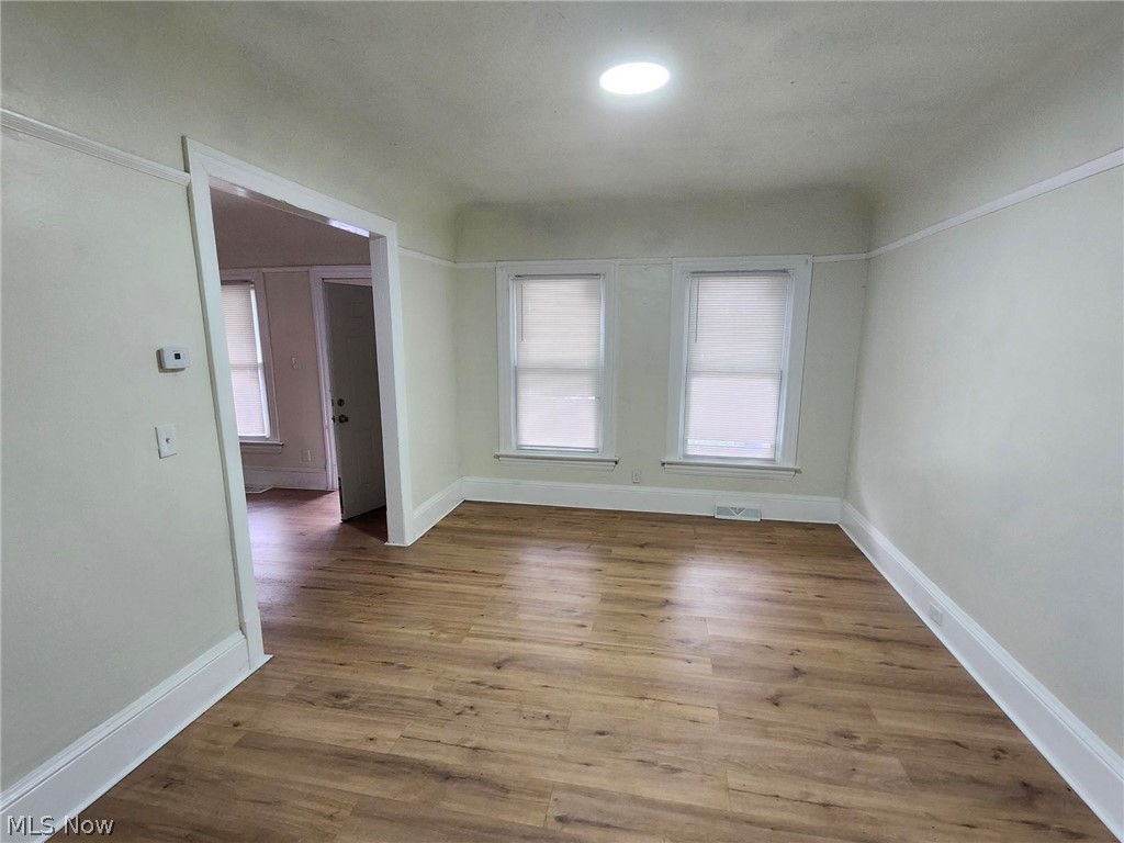 2288 E 95th Street Cleveland OH 44106