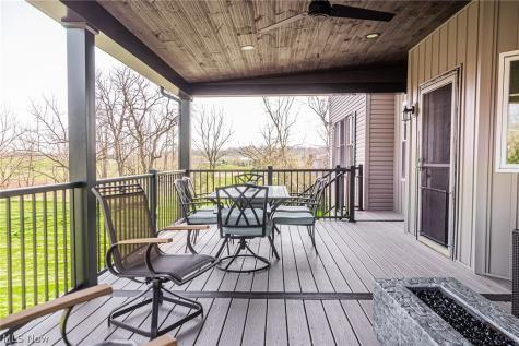 4554 E Moreland Road Fredericksburg OH 44627