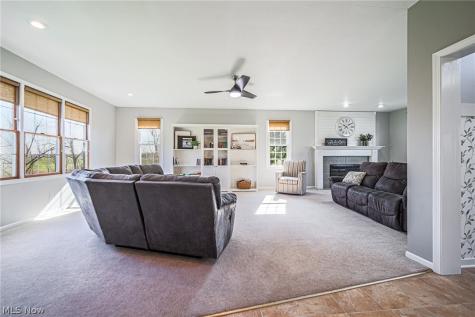 4554 E Moreland Road Fredericksburg OH 44627
