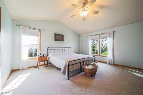 4554 E Moreland Road Fredericksburg OH 44627
