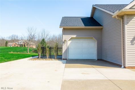 4554 E Moreland Road Fredericksburg OH 44627