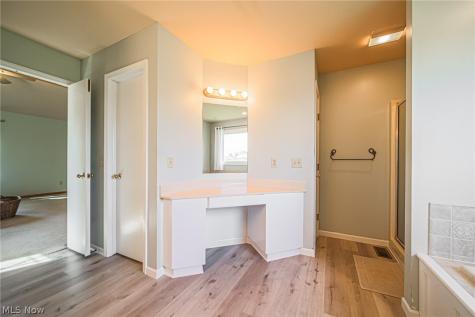 4554 E Moreland Road Fredericksburg OH 44627