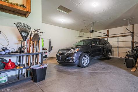 4554 E Moreland Road Fredericksburg OH 44627