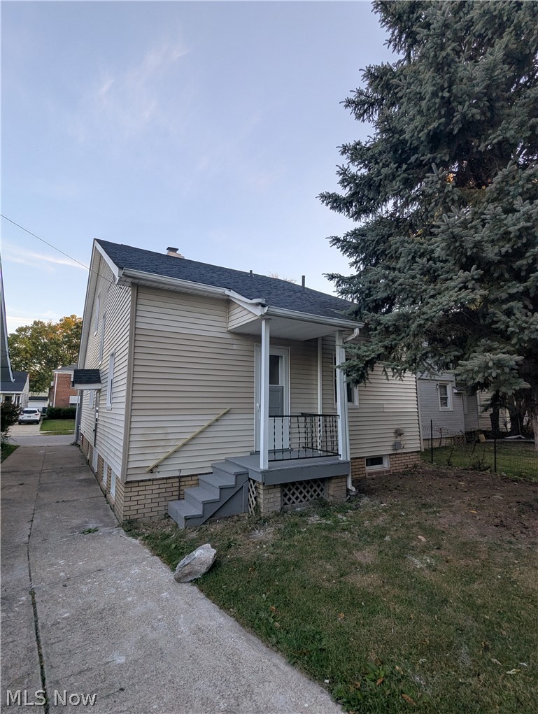 10901 Saint Mark Avenue Cleveland OH 44111