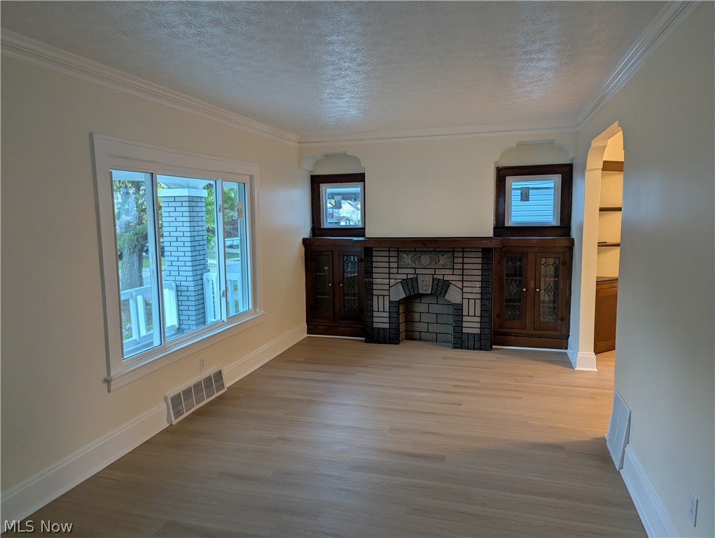 10901 Saint Mark Avenue Cleveland OH 44111