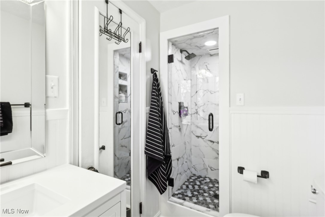 17912 Lomond Boulevard Shaker Heights OH 44122