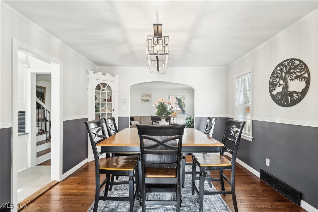 17912 Lomond Boulevard Shaker Heights OH 44122