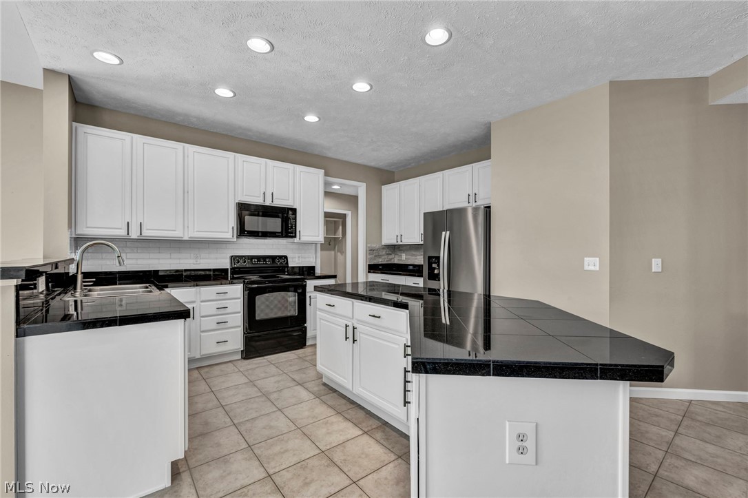 38804 Congressional Lane Willoughby OH 44094