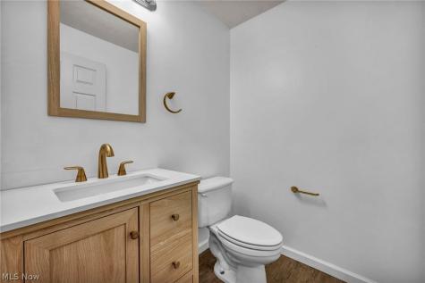 38804 Congressional Lane Willoughby OH 44094